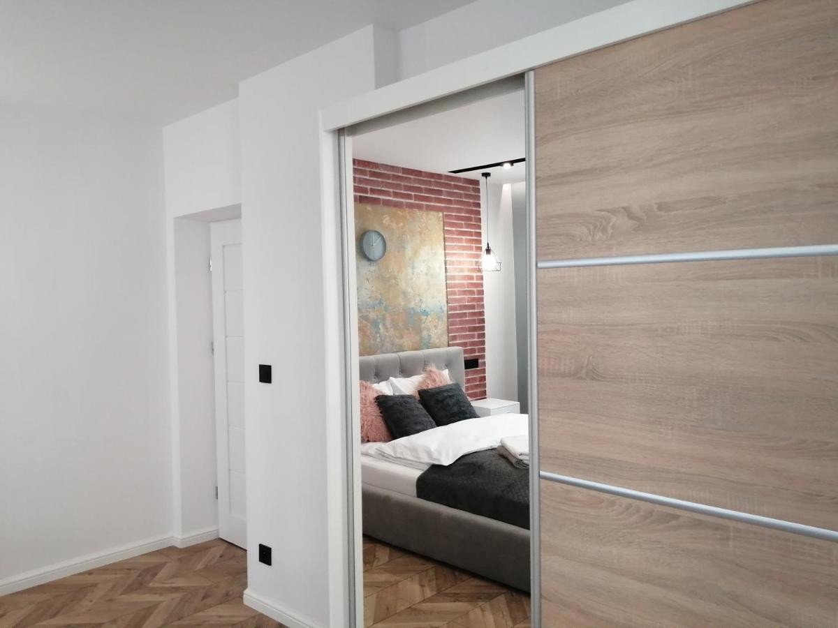 Apartament Lucy - Scisle Centrum Czestochowy Czestochowa Exterior photo